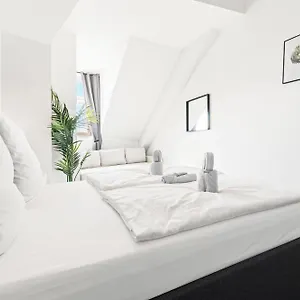 https://apt-mint-uber-der-stadt-parken-kuche-wifi.find-berlin-hotels.com